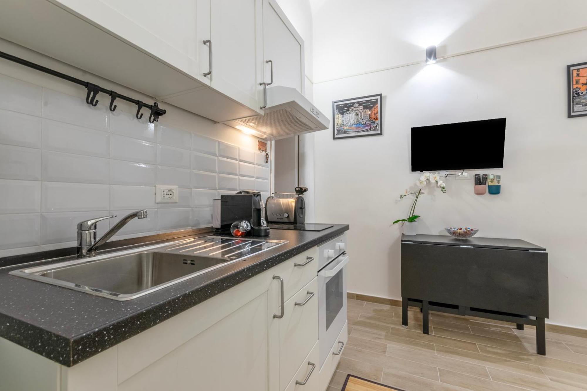 Apartamento Marcantonio Colonna - Loft X5 Persone, Wi-fi, Aria Condizionata Nelle Camere, Parcheggio Privato, Metro A Lepanto 800mt Da Vaticano