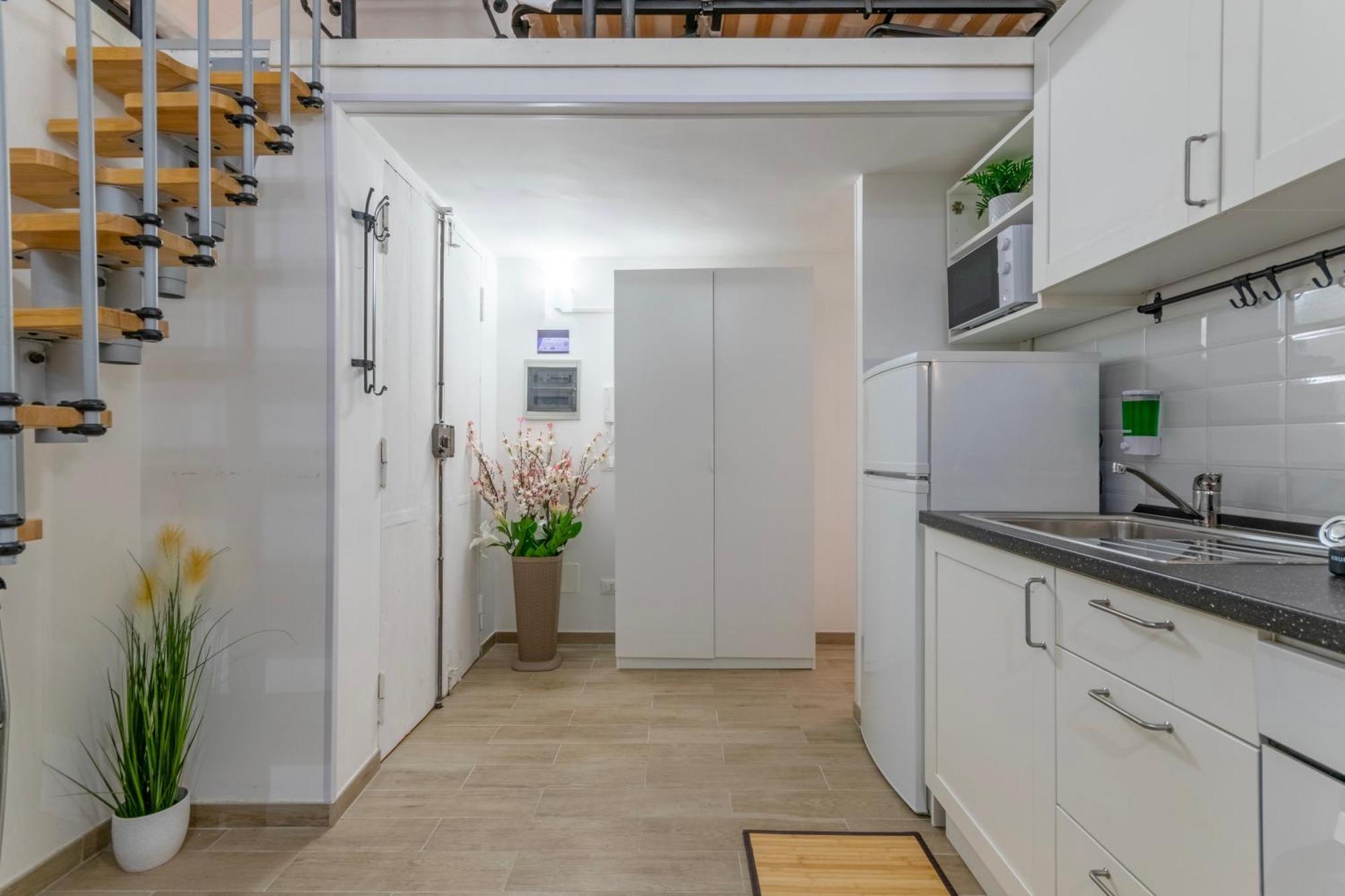 Marcantonio Colonna - Loft X5 Persone, Wi-fi, Aria Condizionata Nelle Camere, Parcheggio Privato, Metro A Lepanto 800mt Da Vaticano Apartamento *