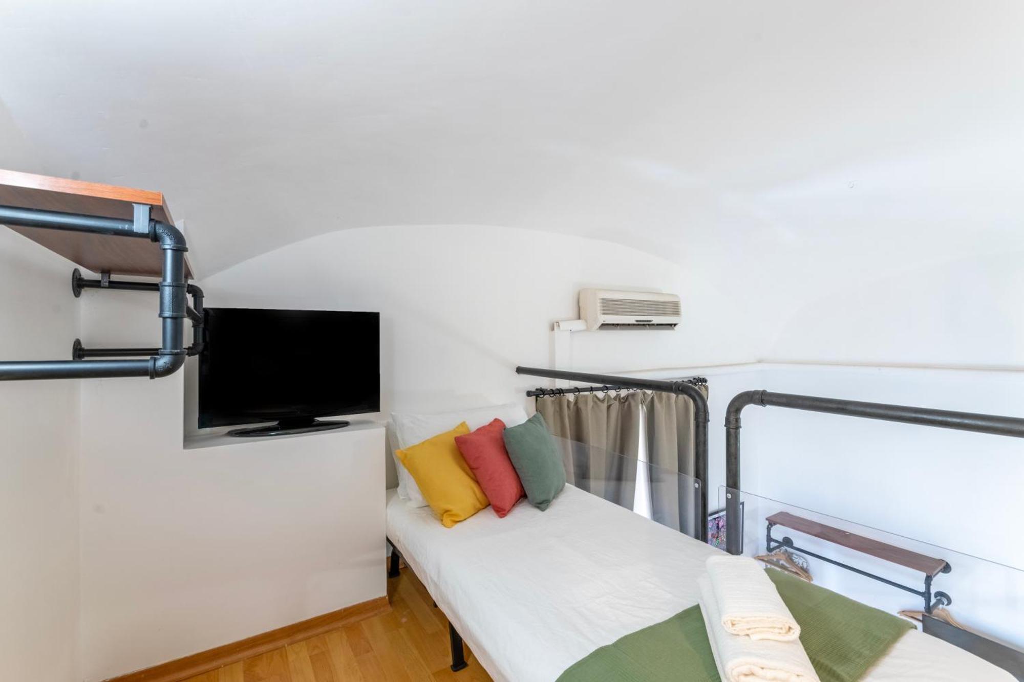 Marcantonio Colonna - Loft X5 Persone, Wi-fi, Aria Condizionata Nelle Camere, Parcheggio Privato, Metro A Lepanto 800mt Da Vaticano * Rome